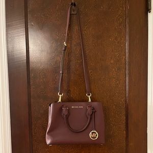 Merlot Michael Kor’s handbag